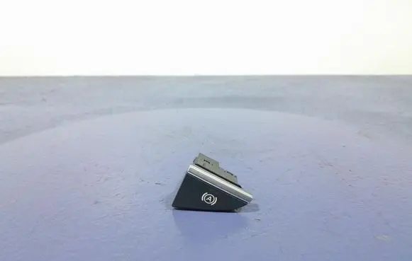 Audi Q7 4L Hand parking brake switch 4M1927143B