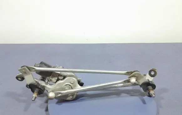 Honda HR-V Front wiper linkage and motor