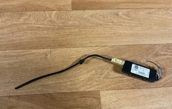 Volkswagen Golf V Sensor 1K9035577 411080002541