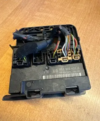 Volkswagen PASSAT B6 Comfort/convenience module 3C0959433H 804537H038