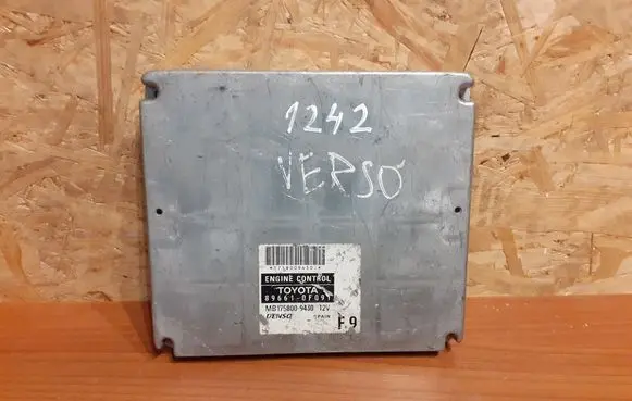 Toyota Corolla Verso E121 Engine control unit/module MB1758009430 896610F091