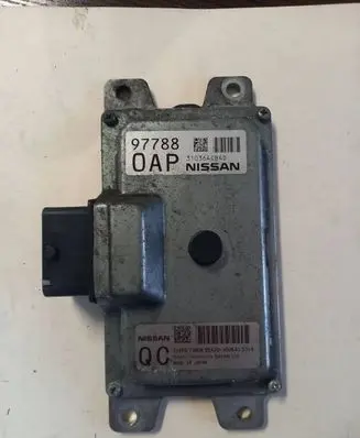 Nissan X-Trail T32 Engine control unit/module 97788 310364CB4D
