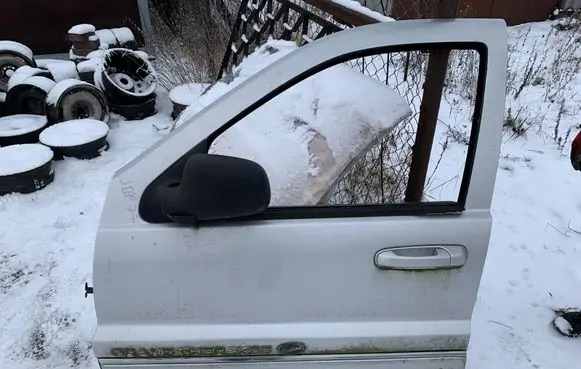 Jeep Grand Cherokee (WJ) Front door