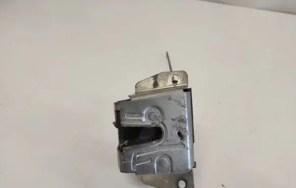 Mercedes-Benz ML W163 Tailgate/trunk/boot lock/catch/latch A1637400235