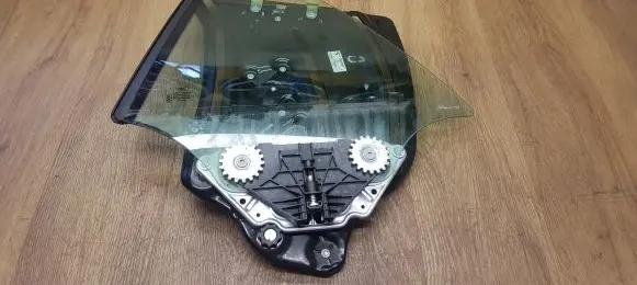 BMW 2 F22 F23 Rear door window regulator with motor 7363857