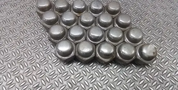 Mazda 5 Nuts/bolts 
