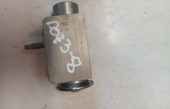 Air conditioning (A/C) expansion valve