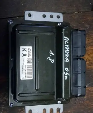 Nissan Almera Tino Engine control unit/module MEC32411