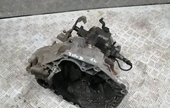 Fiat Tipo Manual 5 speed gearbox 