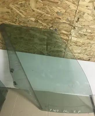 Peugeot 407 Front door window glass four-door 43R000262