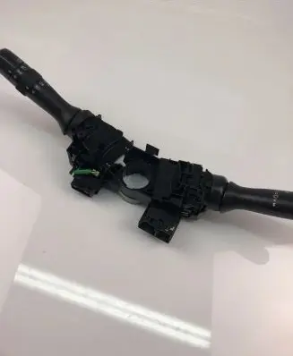 Toyota Aygo AB40 Indicator stalk 17J088