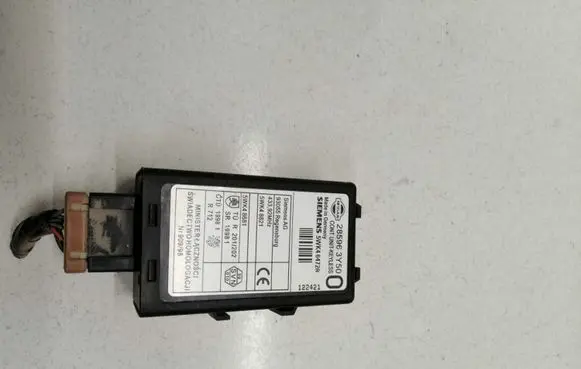 Nissan X-Trail T30 Door central lock control unit/module 285963Y50