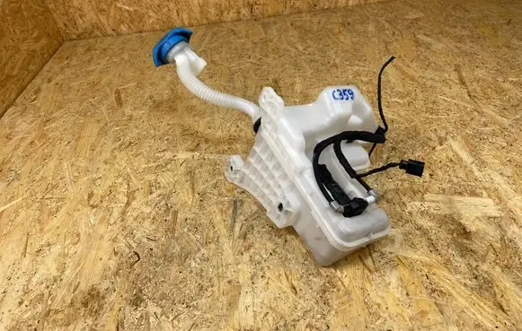 Volkswagen Polo VI Windshield washer fluid reservoir/tank 2Q0955453G 2Q0955448J