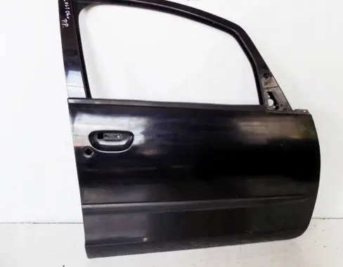 Mitsubishi Colt Front door