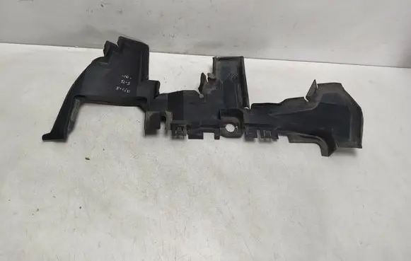 Audi Q5 SQ5 Intercooler air guide/duct channel 8R0121283L