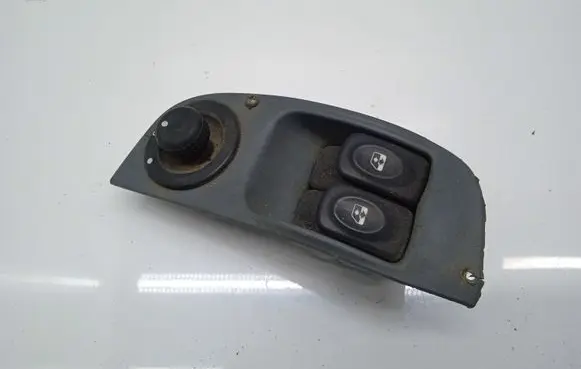 Renault Megane I Electric window control switch R207730