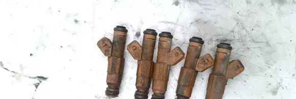 Volvo XC70 Fuel injectors set 9186340 9156340