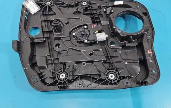 Hyundai Santa Fe Front door window regulator with motor 824502W020 IMPRK1563927