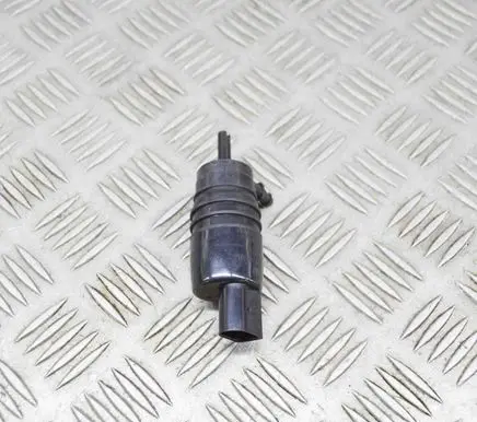 BMW 1 F20 F21 Windscreen/windshield washer pump 7310147