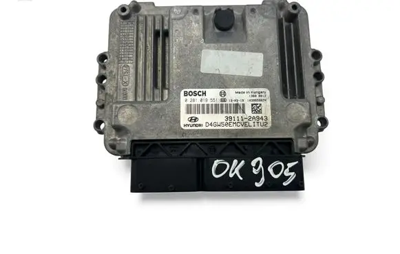 Hyundai i30 Engine control unit/module ECU 391112A943 0281019551
