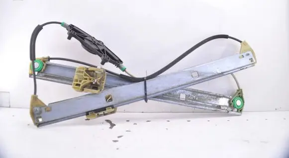 Audi Q5 SQ5 8R Front door electric window regulator 8R0837461B