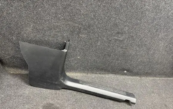 Ford Explorer VI Front sill trim cover LB5BS13200AEW S168B T12905