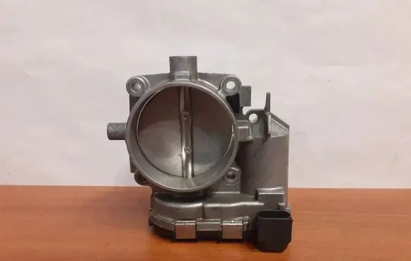 Mercedes-Benz C W204 Throttle valve 0280750017 A1131410125