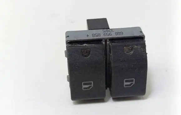 Volkswagen Polo IV 9N3 Electric window control switch 6Q0959858