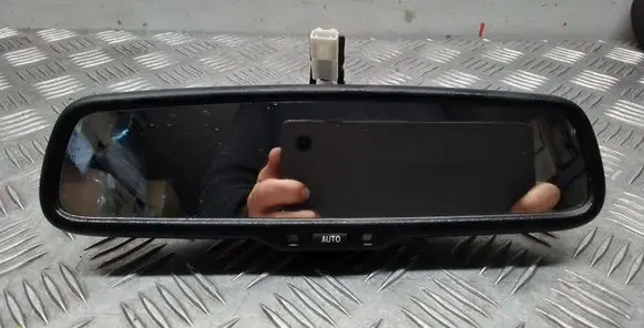 Lexus CT 200H Rear view mirror (interior) 026004