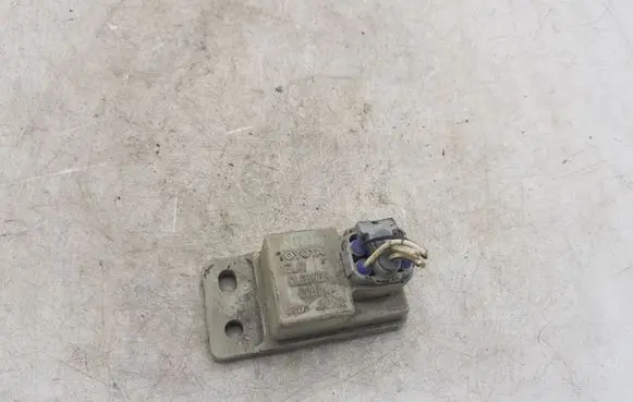 Toyota Auris 150 Other devices 8594212010