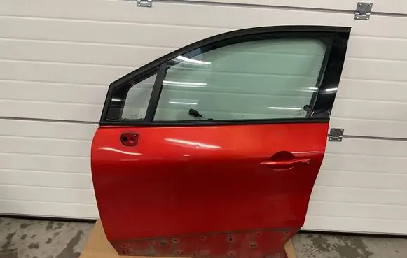 Renault Captur Front door 