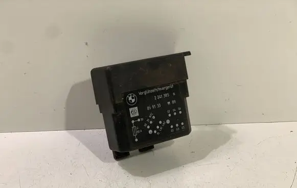 BMW 5 E34 Glow plug pre-heat relay 2241385