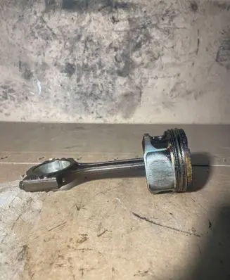 Seat Ibiza IV (6J,6P) Piston with connecting rod 