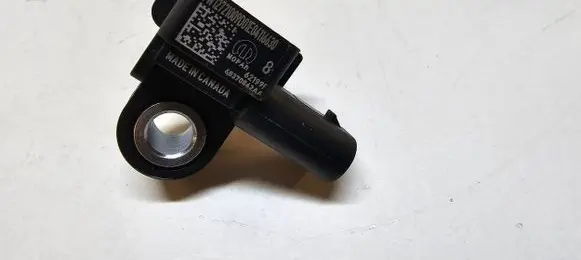 Jeep Grand Cherokee WL Airbag deployment crash/impact sensor 68370842AA