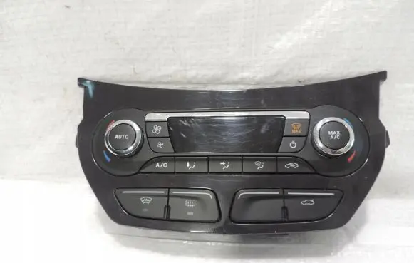Ford Kuga II Climate control unit DV4T18C612AC