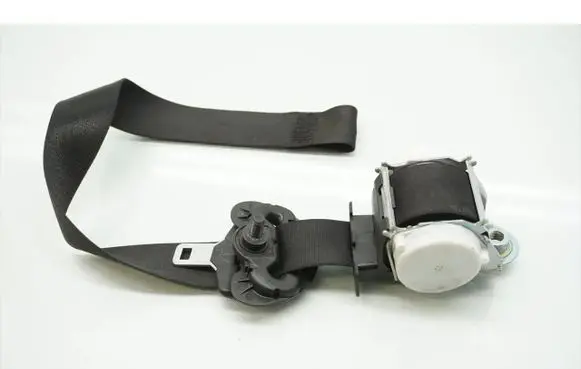 BMW 1 E81 E87 Front seatbelt 7130277