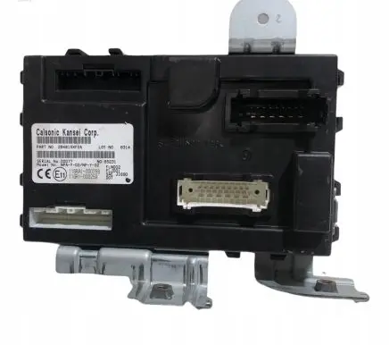 Mercedes-Benz X-class W470 Other control units/modules 284B15XF0A