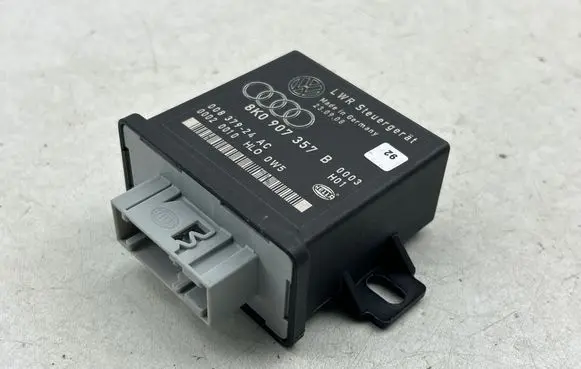 Audi A4 S4 B8 8K Light module LCM 8K0907357B 00837924AC 00020010