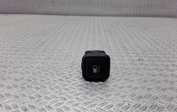 Volkswagen Golf IV Fuel tank opening switch 3B0959833A