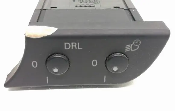 Audi A4 S4 B7 8E 8H Headlight level height control switch 8E1919094D