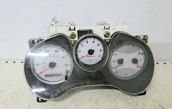 Toyota RAV 4 (XA20) Speedometer (instrument cluster) 8380042A70