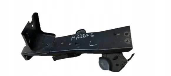Mazda 6 Fender mounting bracket