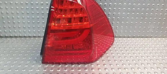 BMW 3 E90 E91 Rear/tail lights 7289432
