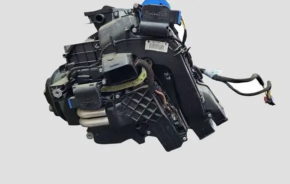 Skoda Octavia Mk2 (1Z) Interior heater climate box assembly