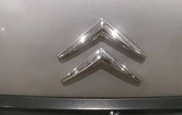 Citroen C3 Manufacturer badge logo/emblem