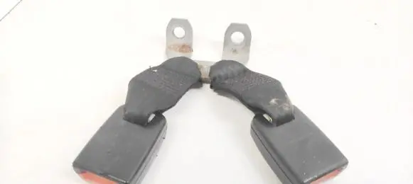 Ford Fiesta Rear seatbelt buckle 2S6AA613K21AC 5798000