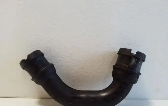 Breather/breather pipe/hose