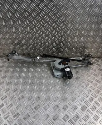 Mercedes-Benz R AMG W251 Front wiper linkage and motor A2518202642
