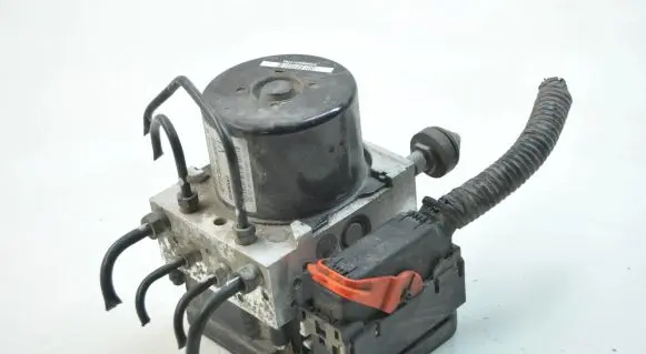 Subaru Outback (BS) ABS Pump