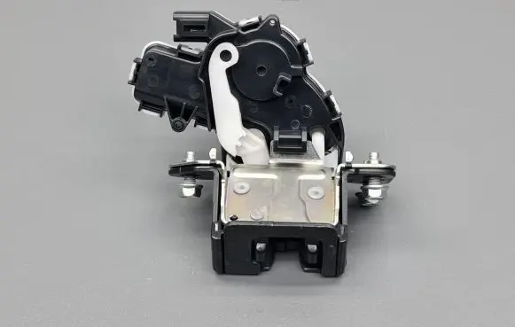 Mazda 3 III Tailgate/trunk/boot lock/catch/latch A087679 A8633
